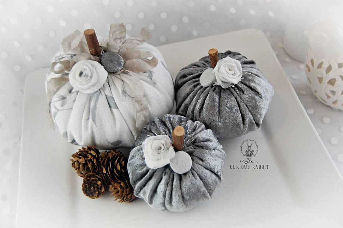 Romantic Silver and Shiny Wedding Time Pumpkins