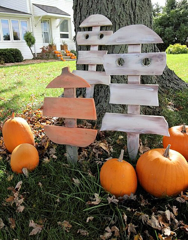 50 Best Diy Halloween Outdoor Decorations For 2022