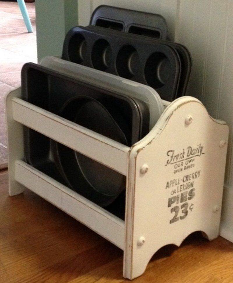 Upcycled Magazine Rack Baking Sheet Holder