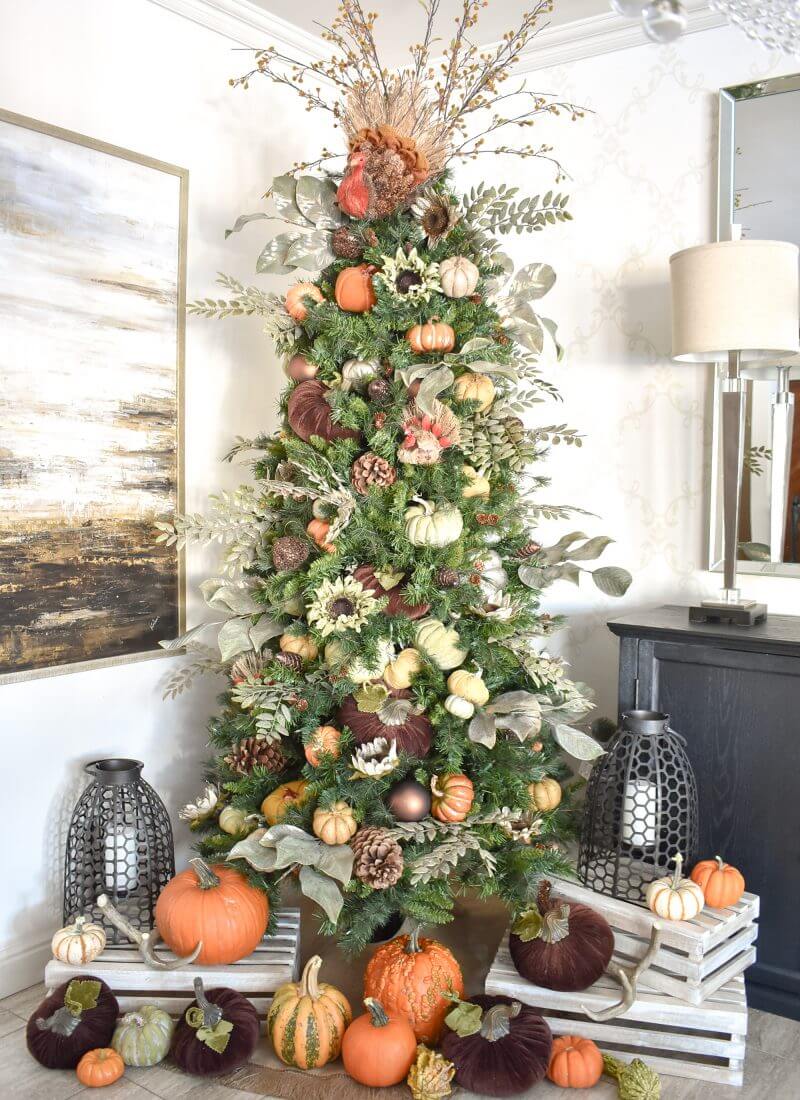 Elegant Evergreen Thanksgiving Holiday Tree