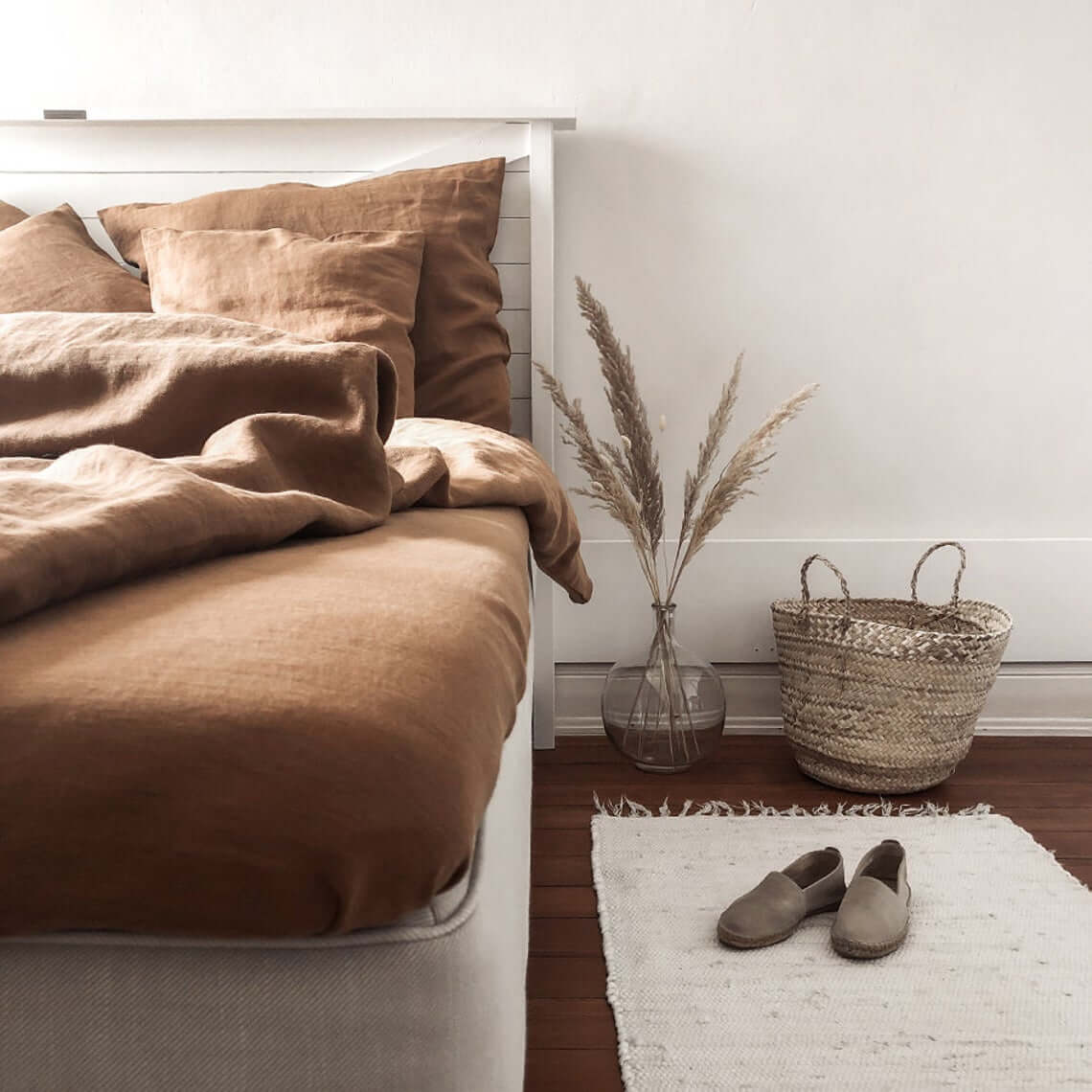 Terrific Textures Abound in this Breathtaking Bedroom