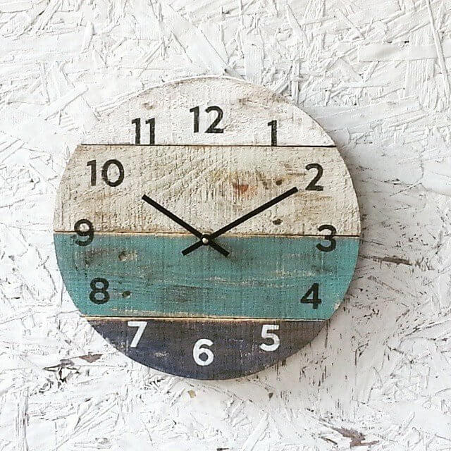 Beach House Clock Made with Reclaimed Wood