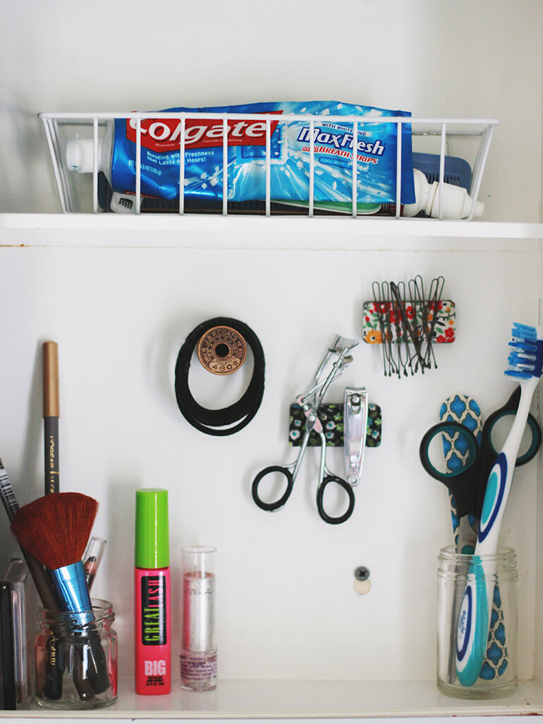 Maximize Medicine Cabinet Space using Magnets