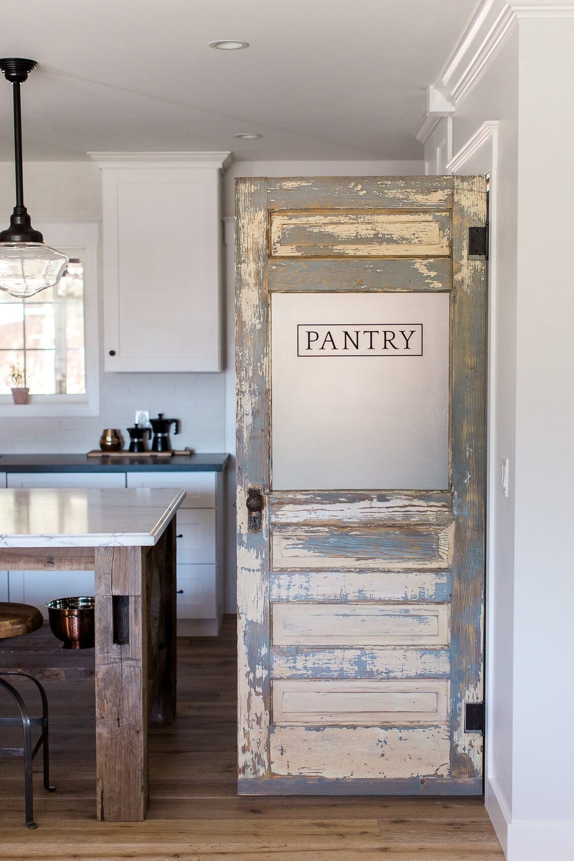 23 Best Pantry Door Ideas that are Exciting in 2021