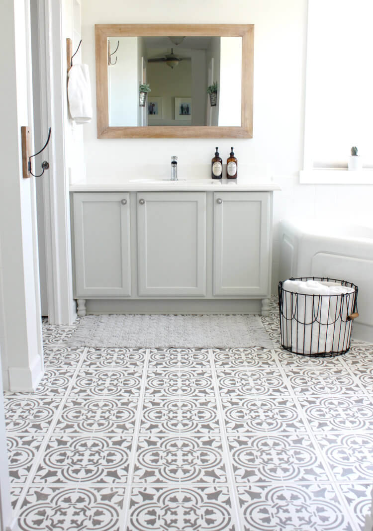A Minimalist’s Dream Bathroom with Stenciled Tiles