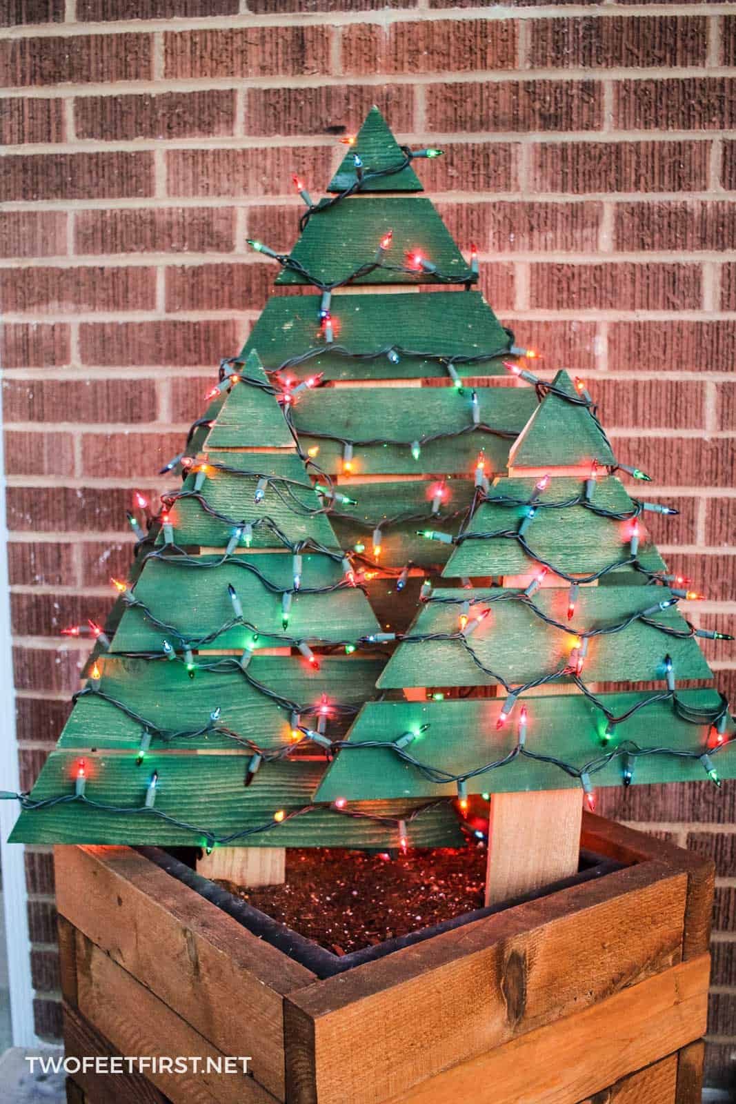 Christmas Nails Lines Christmas Lights Outdoor Roof