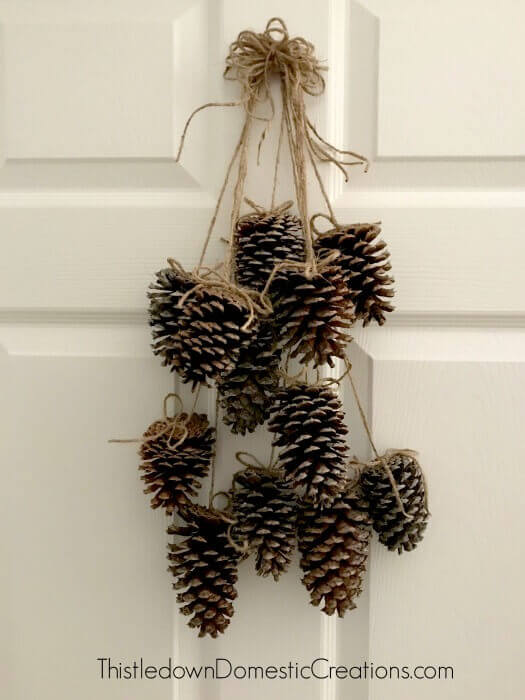 Door Hanging Pinecone Decorative Arrangement