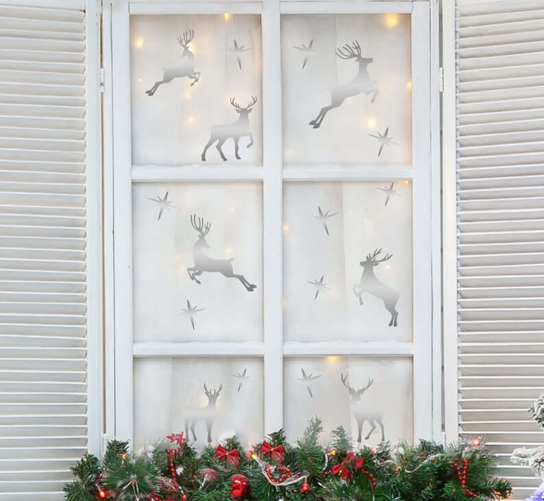 17 Best Christmas Window Decoration Ideas to Inspire You in 2023