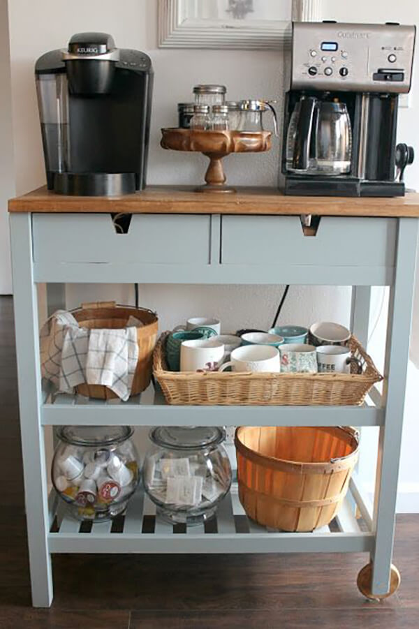 A Coffee Cart for All Seasons