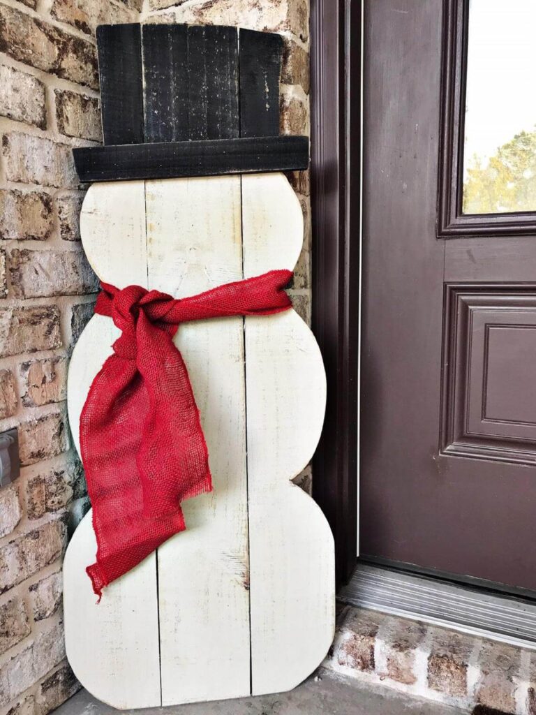 50+ Best Christmas Porch Decoration Ideas for 2021