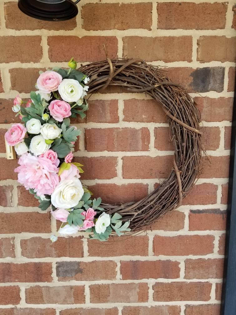 Pale Spring Wreath Ideas from Etsy