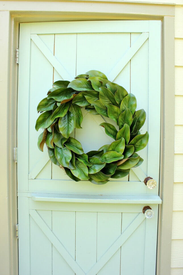 Simple Wreath with Green Leaves