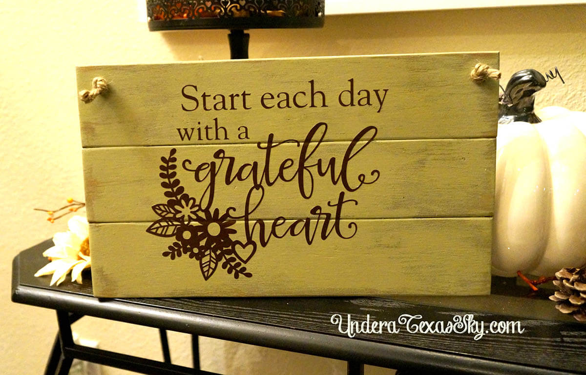 Grateful Heart Painted Wood Sign