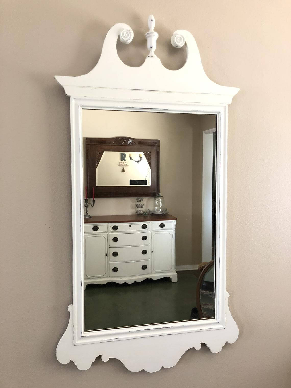 Queen Anne Traditional Scrolled Decorative Mirror