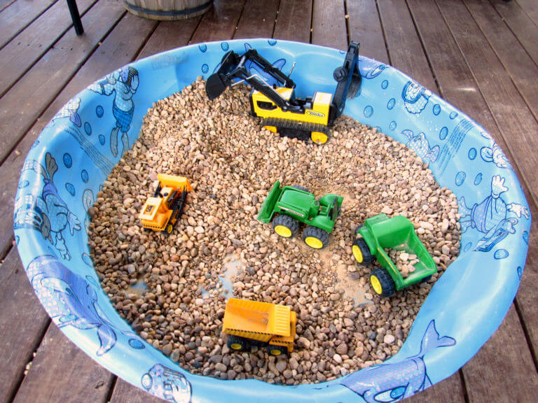 Backyard Construction Zone for Dramatic Play