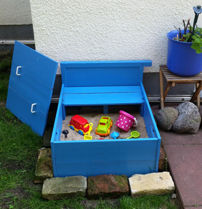 Intimate Up-cycled Sand Box with Removable Lid