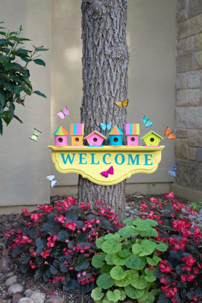 Birdhouse Welcome Sign Perfect for Spring