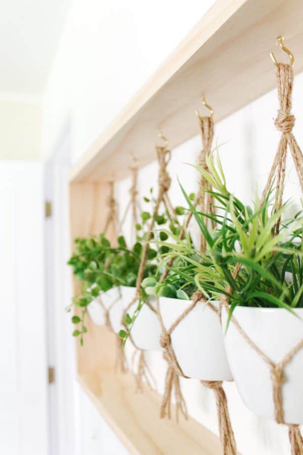 Cheap and Simple Jute Rope Hanging Planters