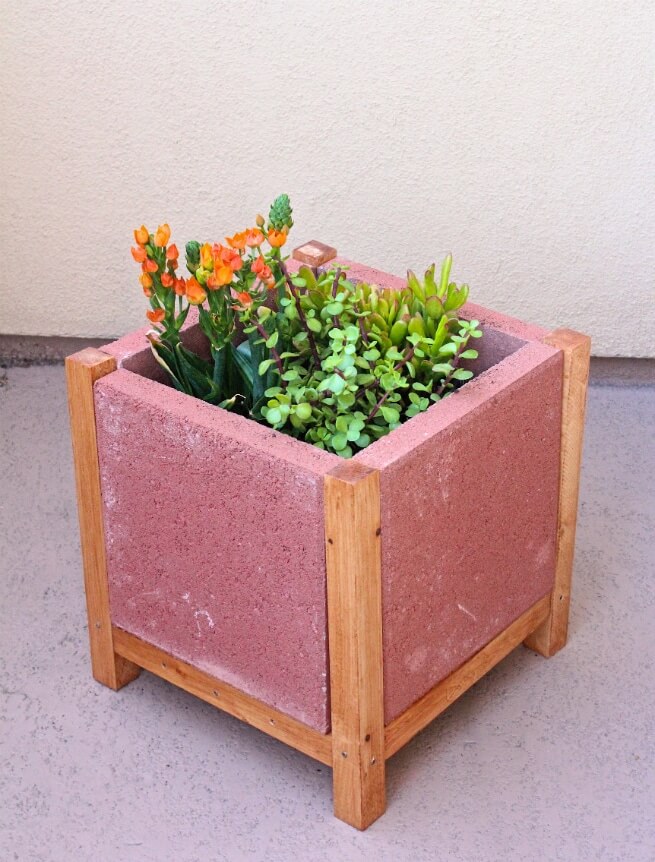 Beautiful DIY Cement Planter Stand