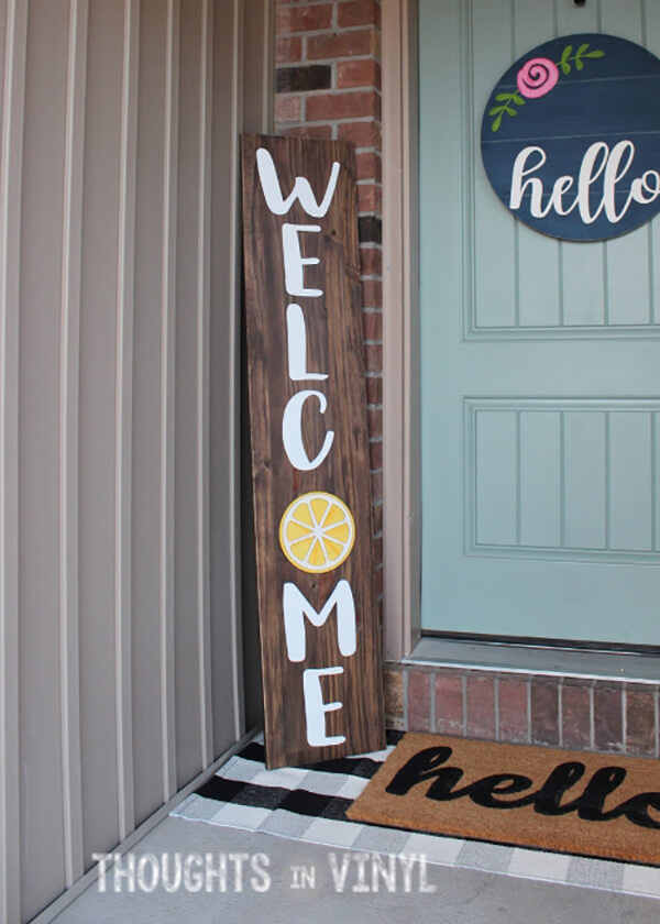 Lemon Insert Vertical Welcome Sign