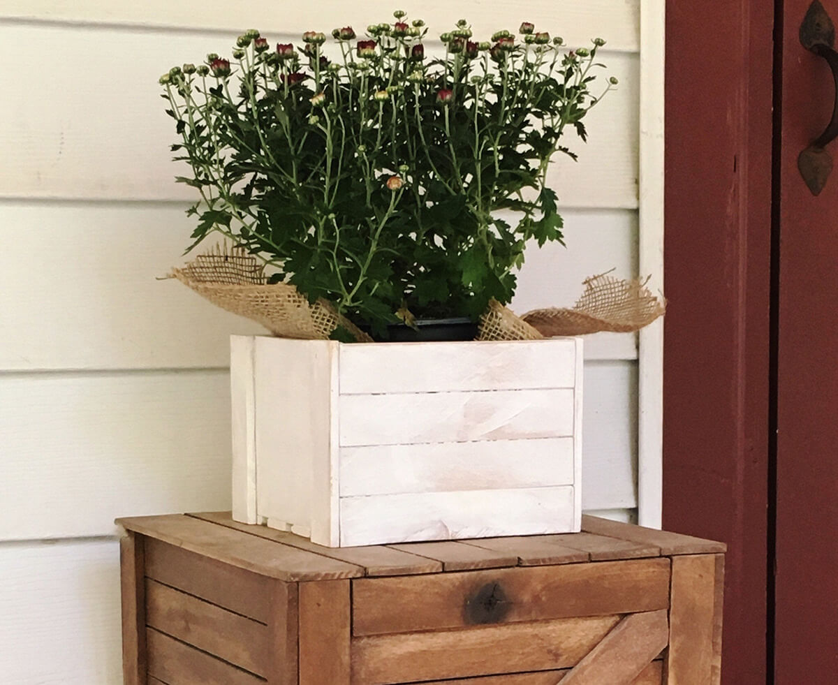 Small Planked Wooden Farmhouse Planter