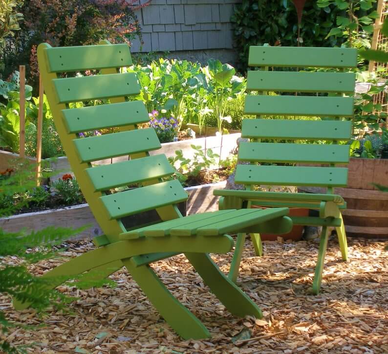 Curved Back Wooden Patio Chairs in Color