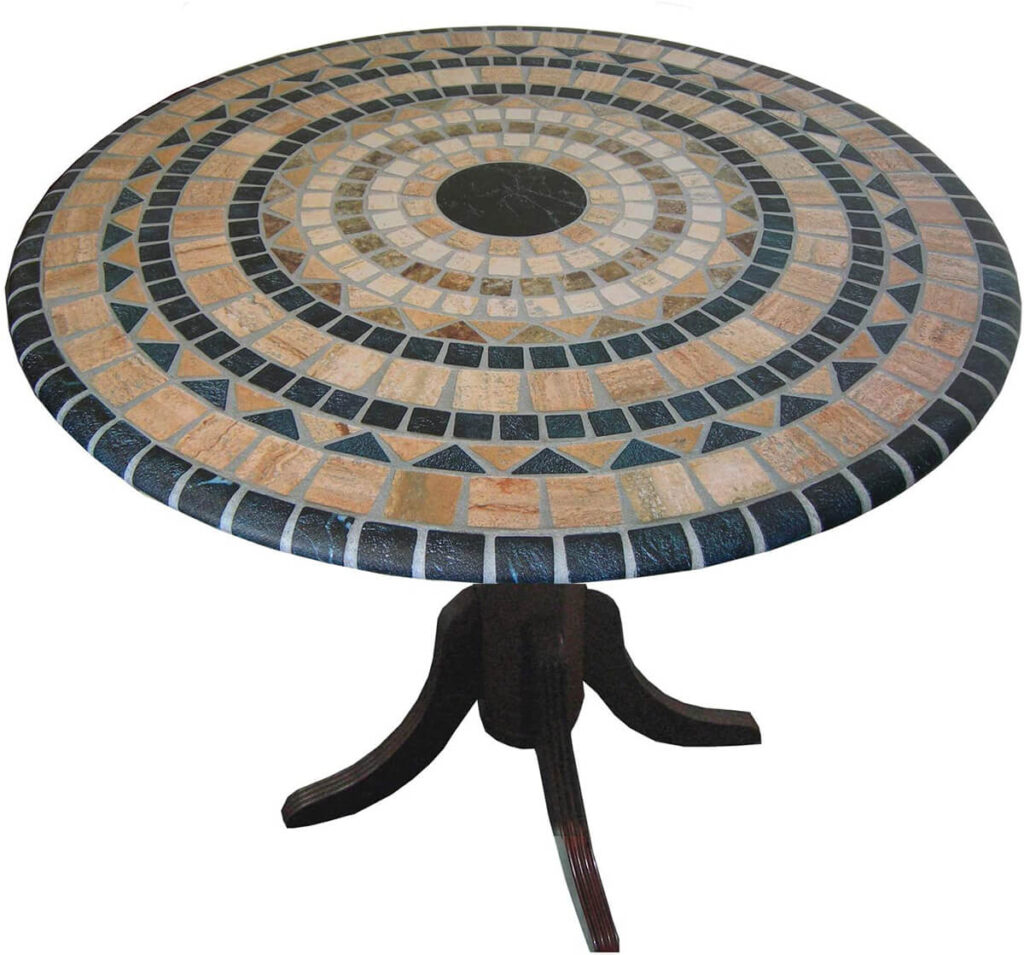 25 Best Outdoor Table Ideas for that will be Perfect for Summer in 2021