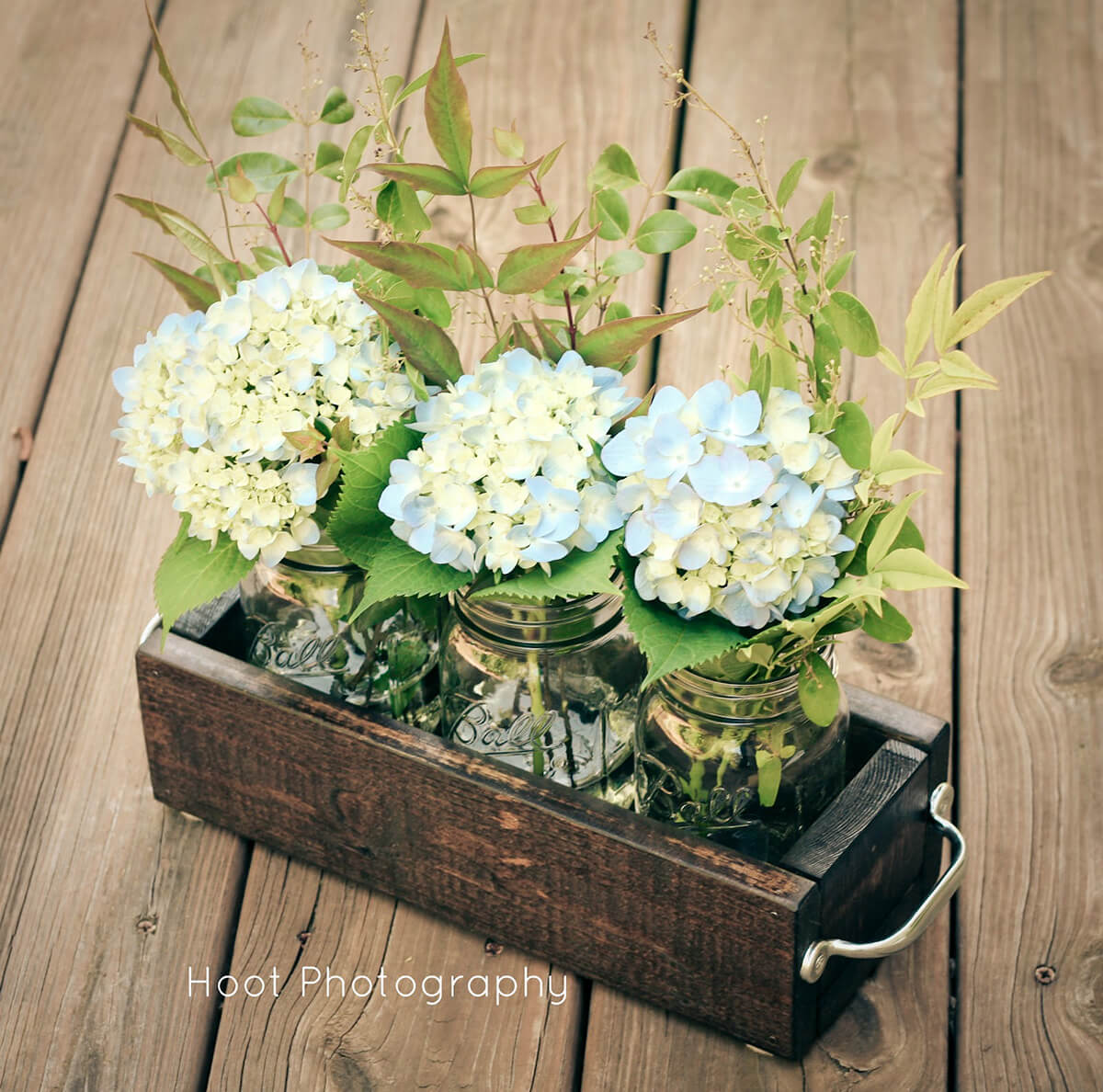 DIY Portable Flowerbox Centerpiece