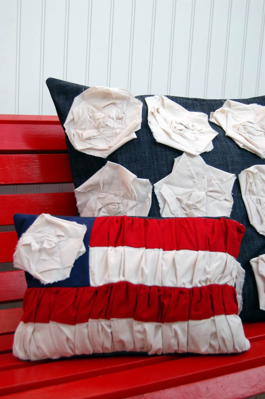 Patriotic Throw Pillows with Ruffled Fabric