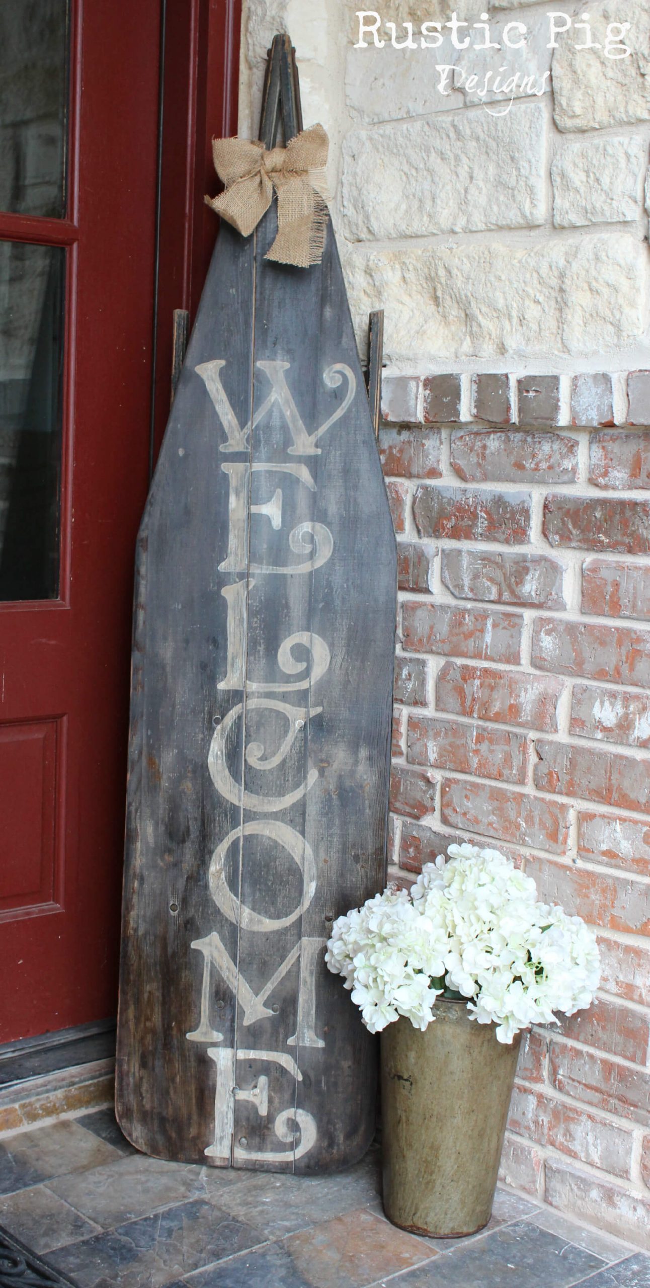 A Lovely Farmhouse Chic Welcome