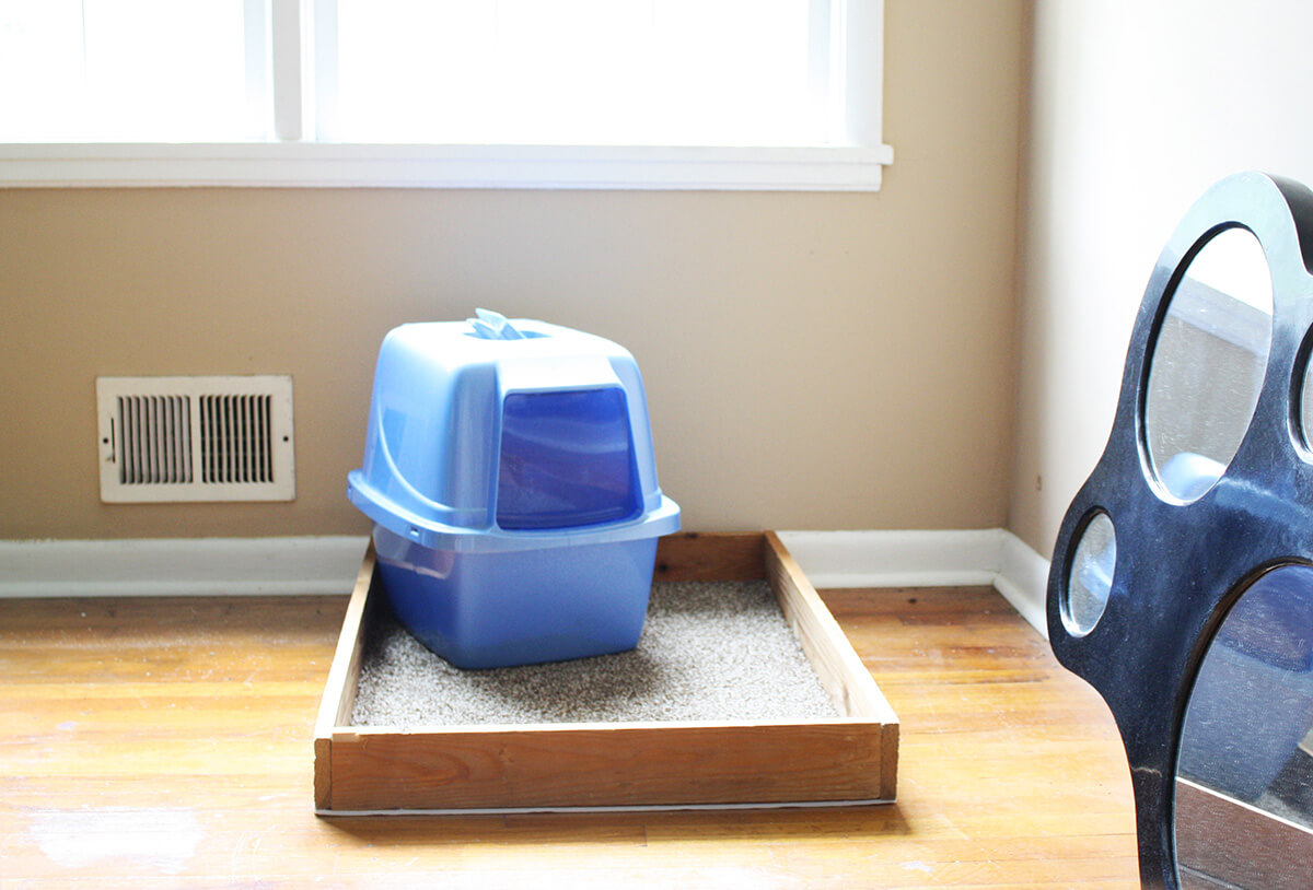 DIY Pet Litter Box Holder