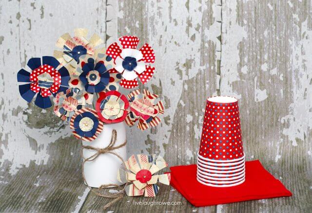 Pretty Patriotic Scrapbook Paper Flowers