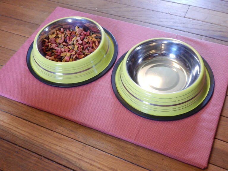 DIY Non-Slip Pet Food Mat