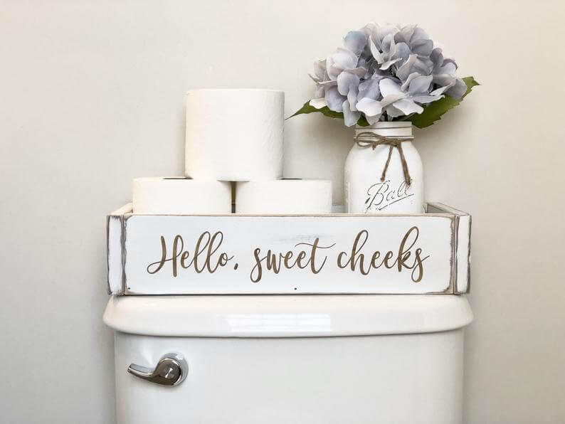 Hello, Sweet Cheeks Wooden Holder