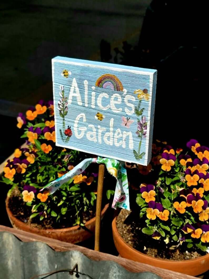 Kid-Friendly Square Garden Sign-on Stick