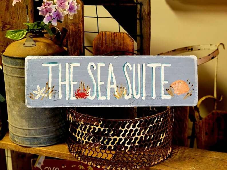 Coastal Critters Sea Suite Garden Sign