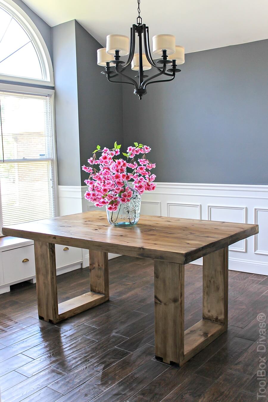 25 Best Rustic Diy Farmhouse Table Ideas And Designs For 2021