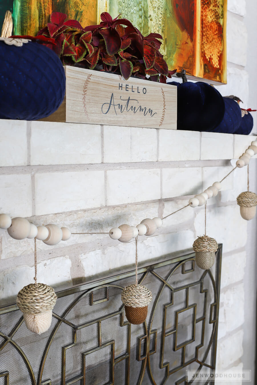 Rich Colors and a Burlap Acorn Garland