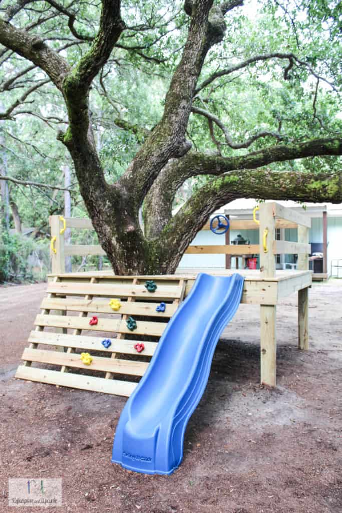 Platform Tree House Playground Fun
