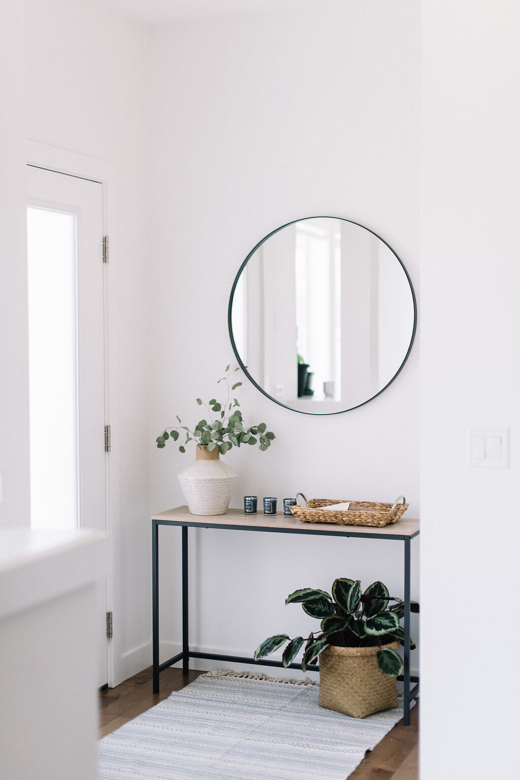 Sleek and Small Scaled Entry Table