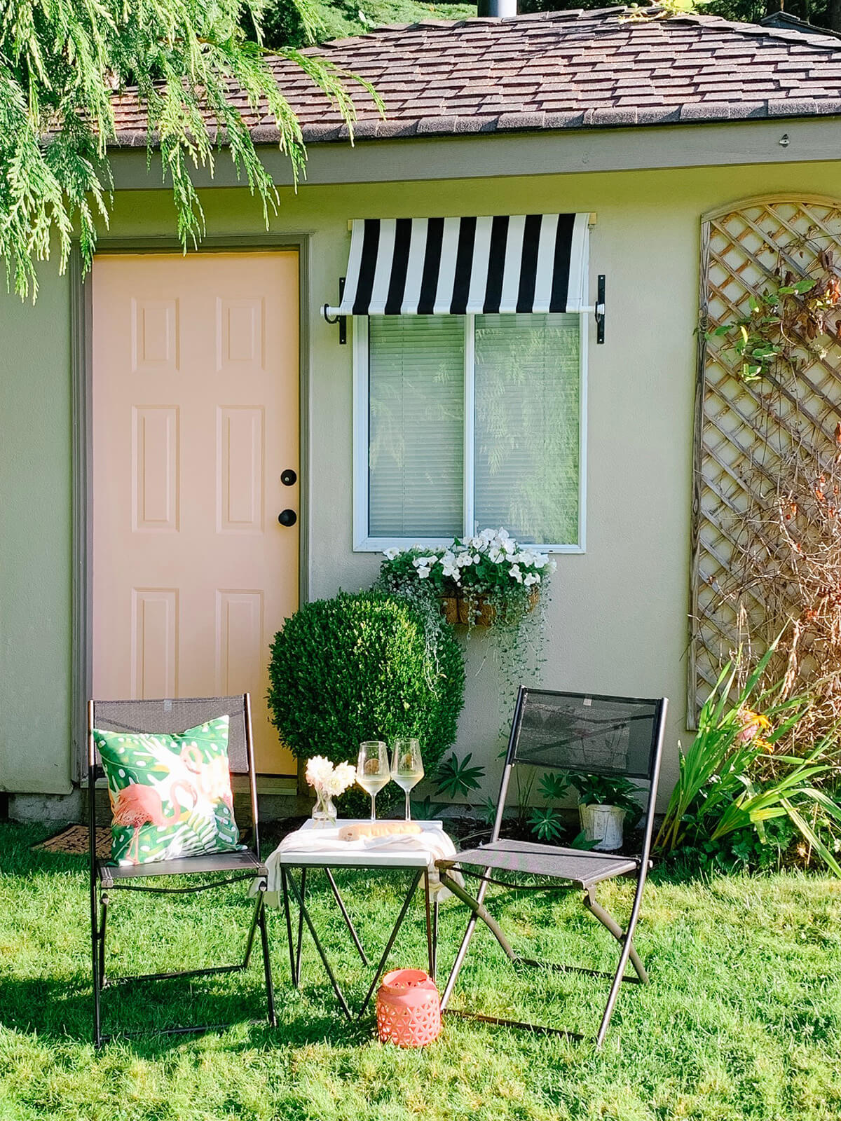 Simple Sitting Area for a Coffee Break