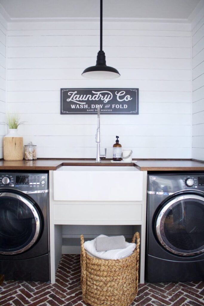 45+ Best Vintage Laundry Room Decor Ideas and Designs for 2021