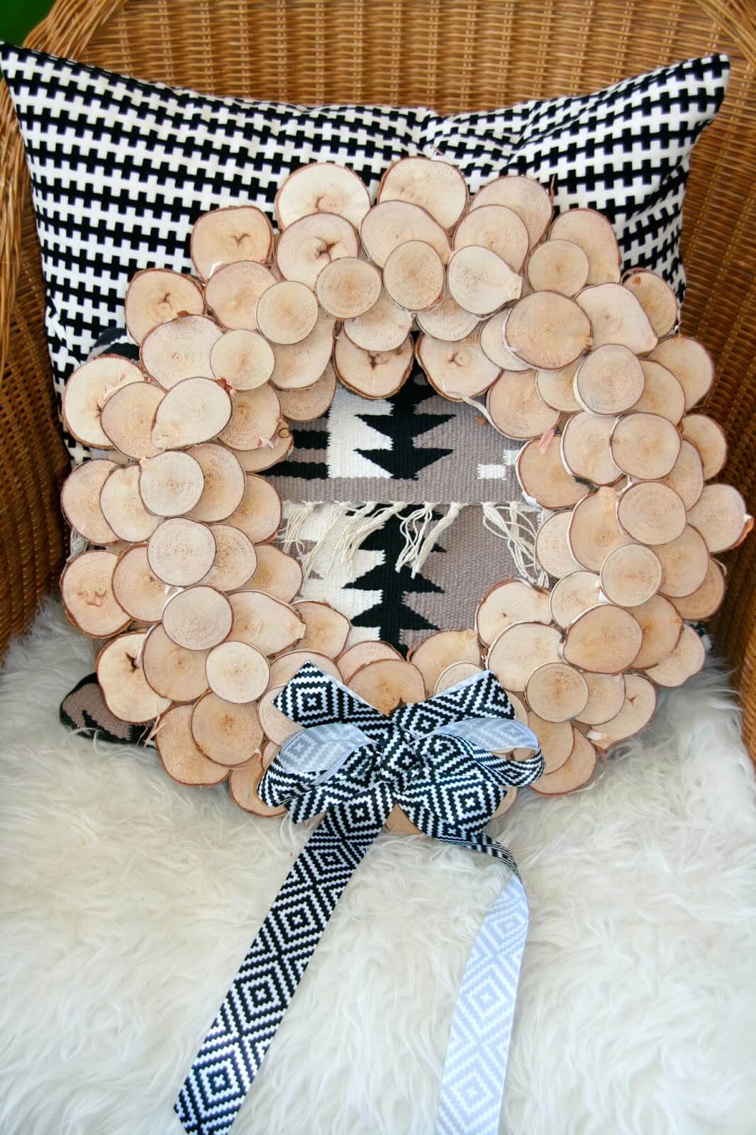Rustic Wood Wreath to Add Curb Appeal