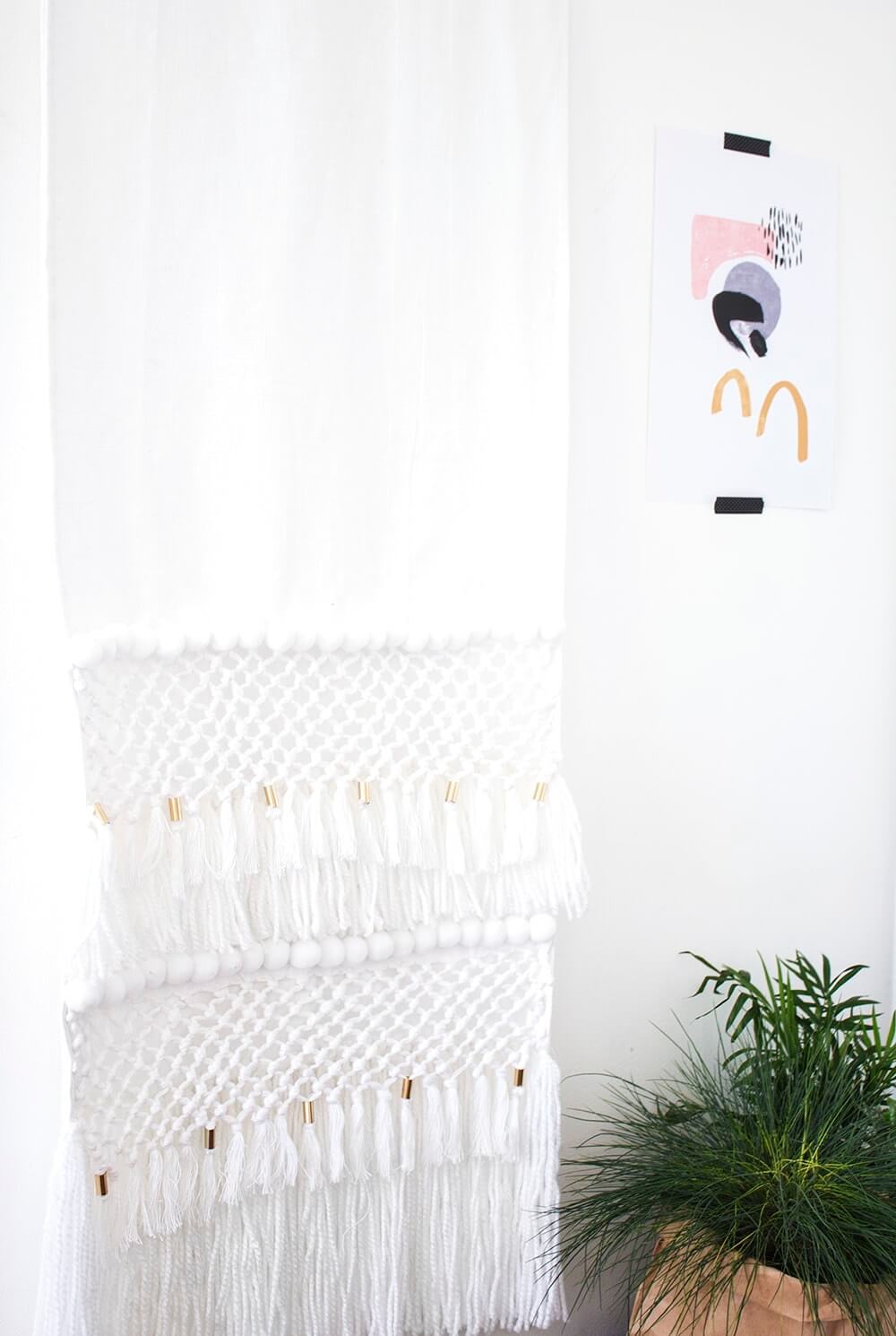 Beautiful No-Weave Tapestry for Negative Wall Space