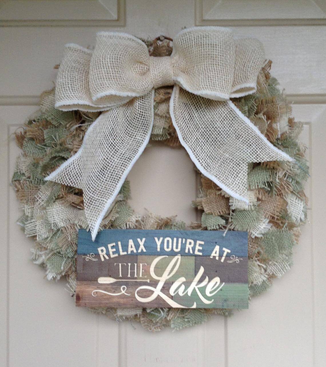 Rustic Lake House Burlap Bow Wreath