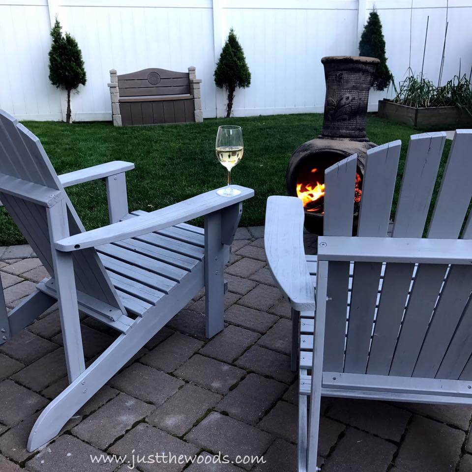 Curve-Backed Adirondack Chairs