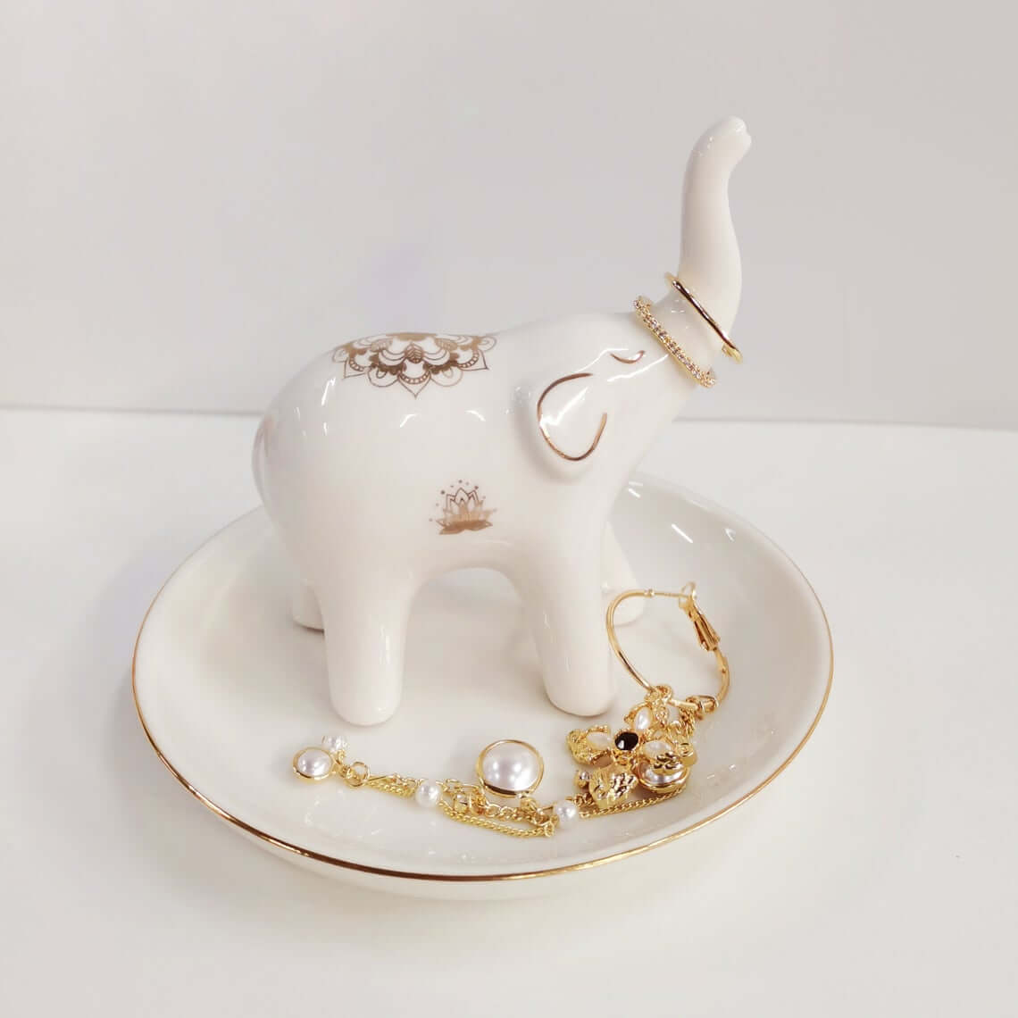 White Ceramic Elephant Ring Holder Dish