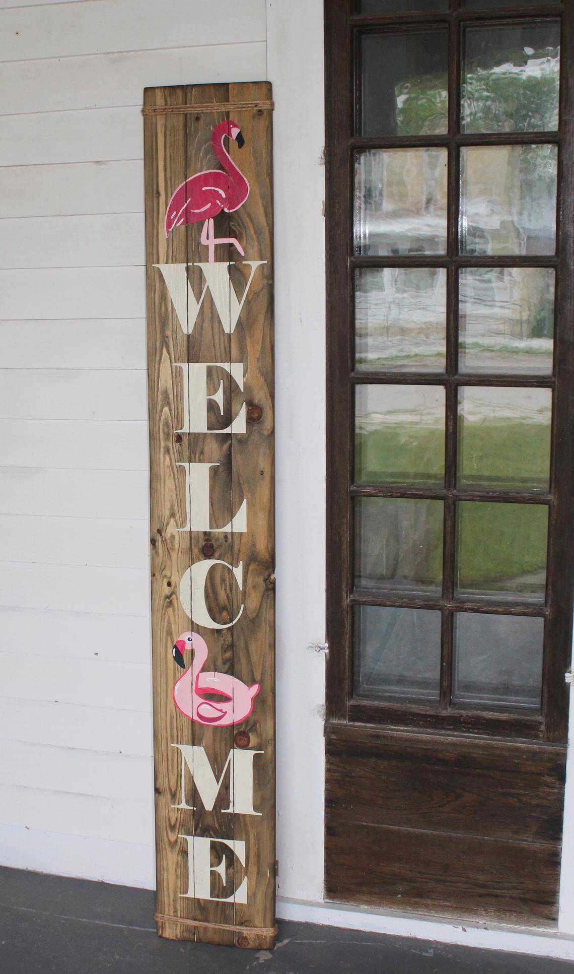 Flashy and Floating Fuchsia Flamingo Welcome Sign