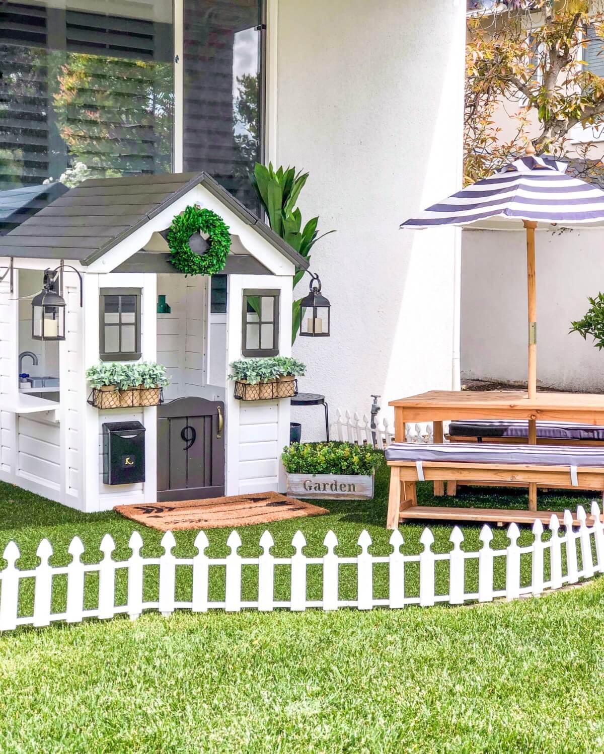 Cute DIY Total Playhouse Transformation