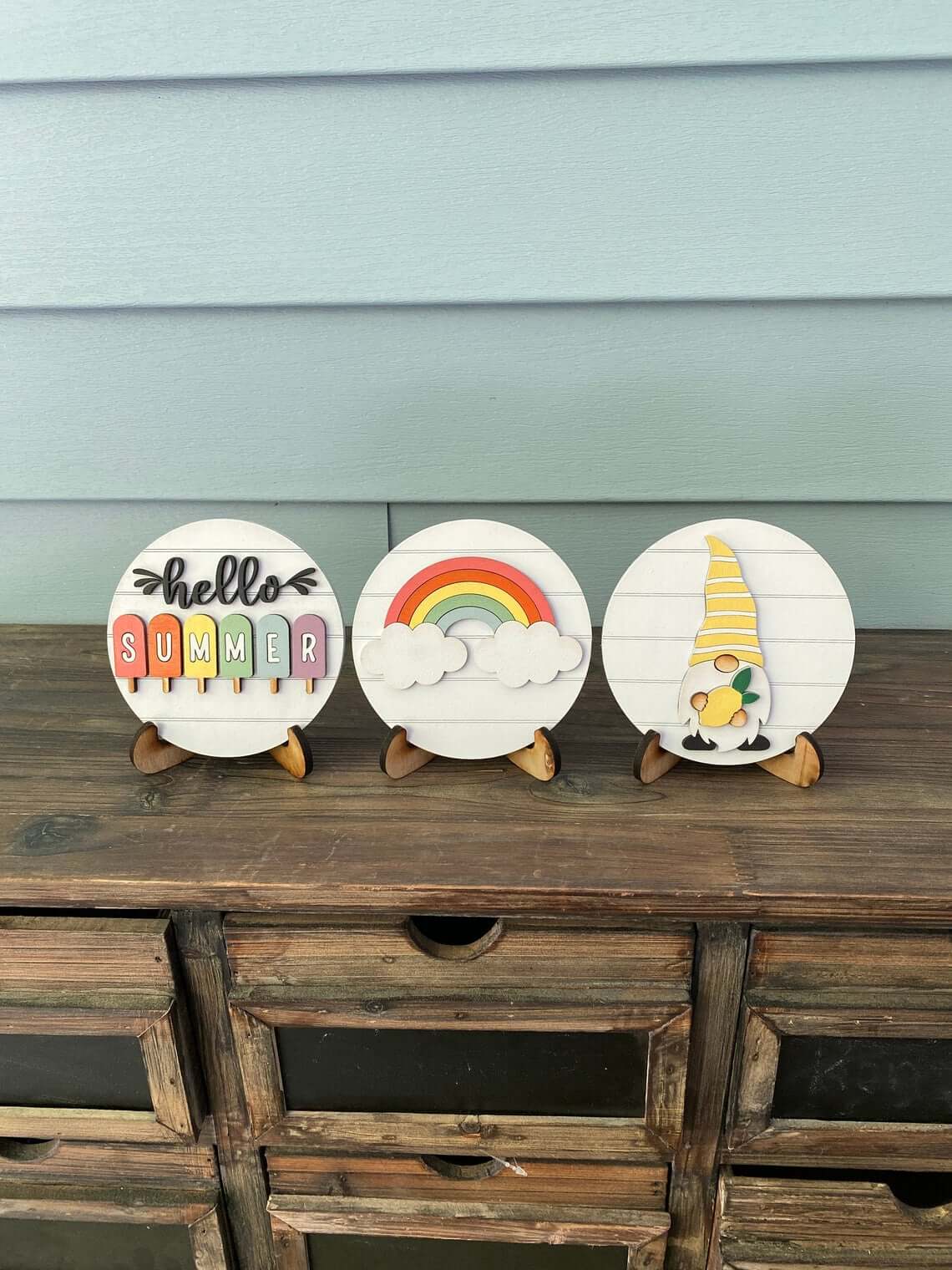 Laser Cutout Circular Shiplap Signs for Summer